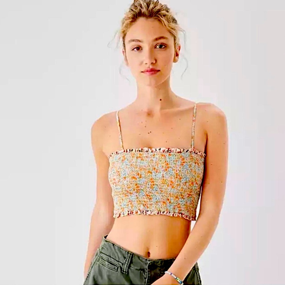 Women's American Eagle Outfitters Floral Smocked Cami Crop Top - Medium